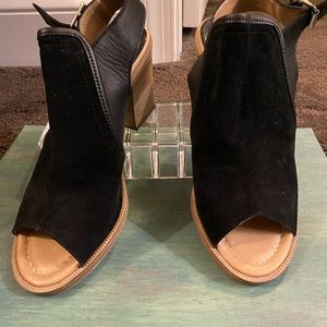 Shoes platform coach